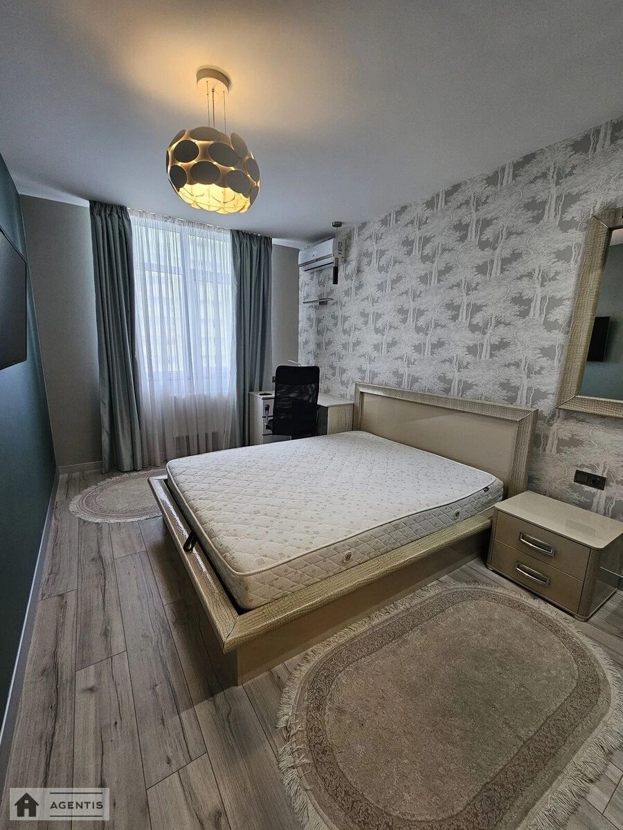 Здам квартиру. 3 rooms, 95 m², 19 floor/26 floors. Воскресенська, Київ. 