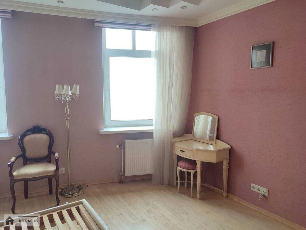 Apartment for rent. 3 rooms, 150 m², 15 floor/25 floors. 23, Lesi Ukrayinky 23, Kyiv. 