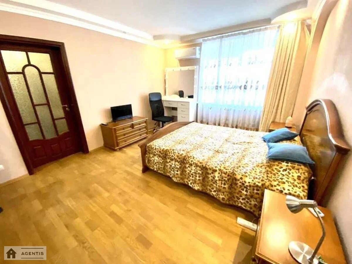 Apartment for rent. 2 rooms, 65 m², 21 floor/21 floors. Svyatoshynskyy rayon, Kyiv. 