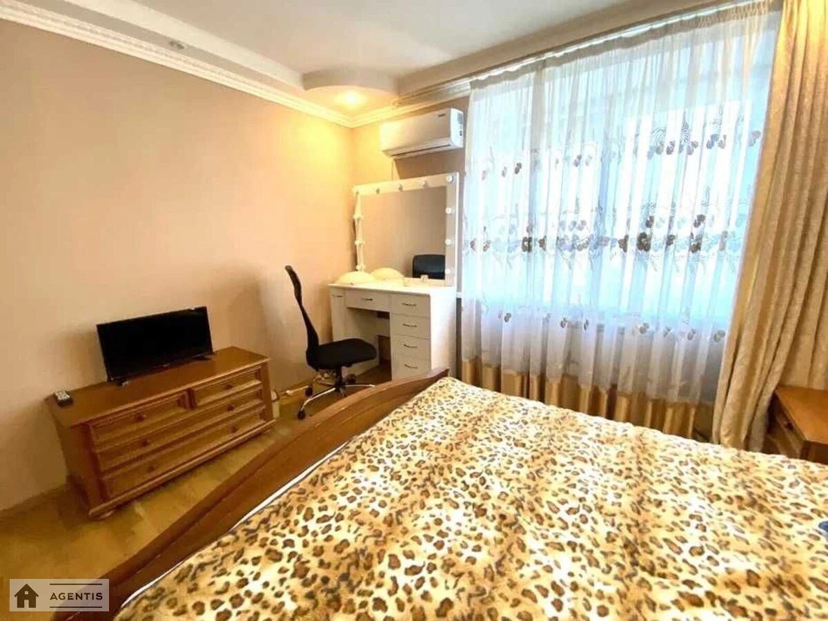 Apartment for rent. 2 rooms, 65 m², 21 floor/21 floors. Svyatoshynskyy rayon, Kyiv. 