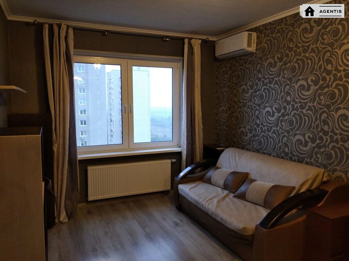 Сдам квартиру. 1 room, 35 m², 22 floor/25 floors. 2, Милославская 2, Киев. 