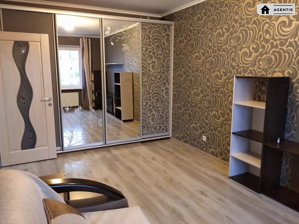 Apartment for rent. 1 room, 35 m², 22 floor/25 floors. 2, Miloslavska 2, Kyiv. 