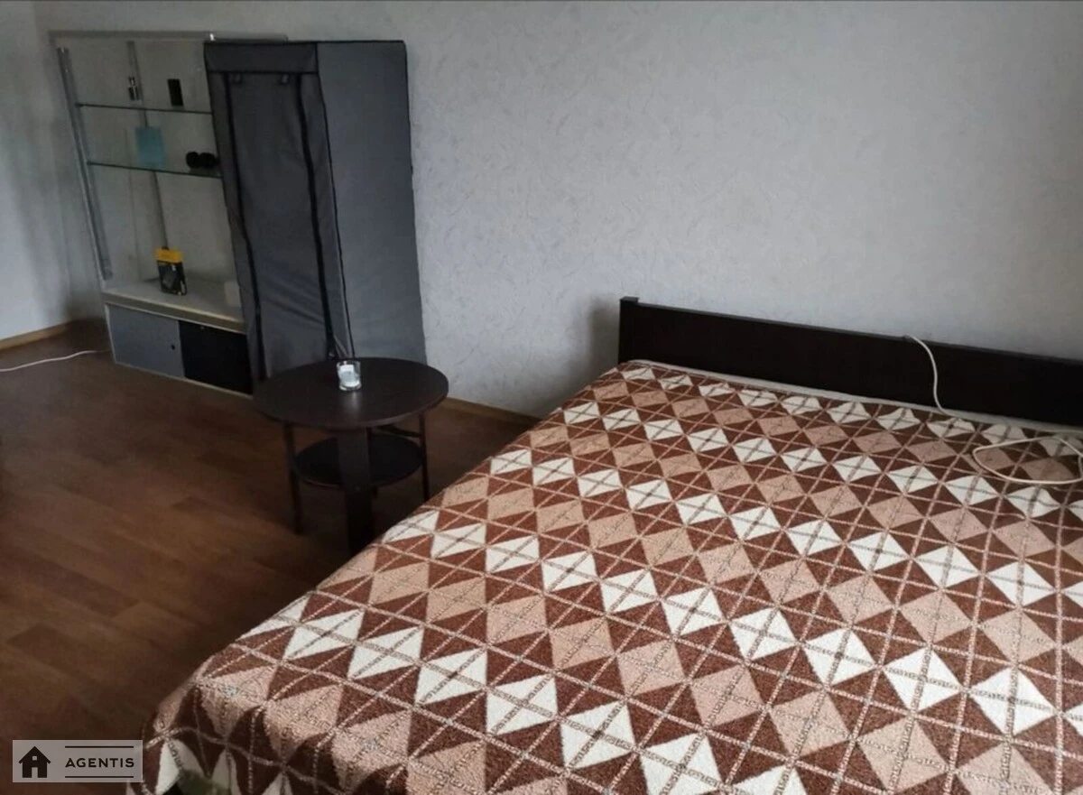 Сдам квартиру. 1 room, 38 m², 23 floor/25 floors. 16, Бориса Гмирі вул., Киев. 