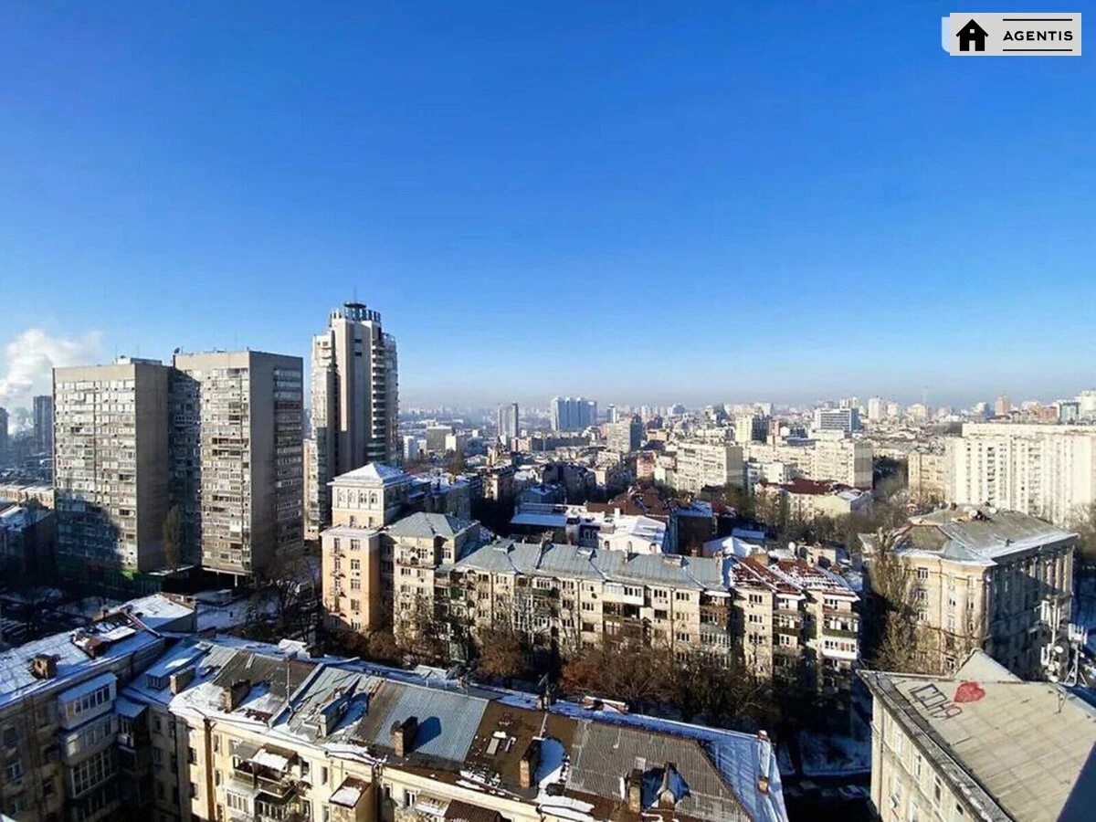 Здам квартиру. 3 rooms, 85 m², 14 floor/20 floors. 58, Богдана Хмельницького вул., Київ. 