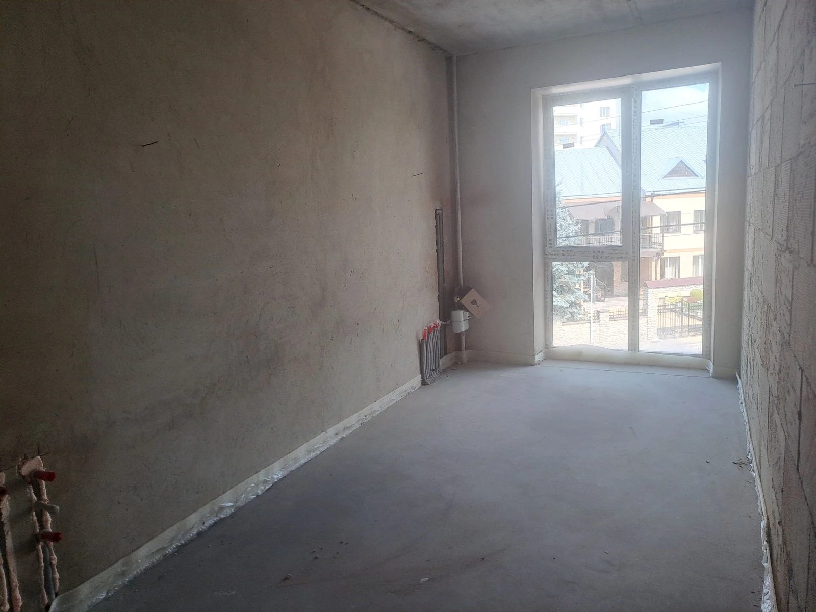 Apartments for sale. 1 room, 40 m², 2nd floor/3 floors. Zahrebelna vul., Ternopil. 