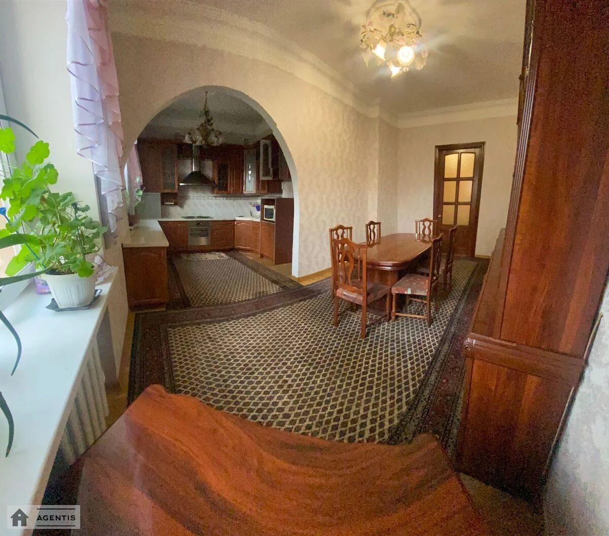 Здам квартиру. 2 rooms, 85 m², 3rd floor/5 floors. 118, Кирилівська вул. (Фрунзе), Київ. 