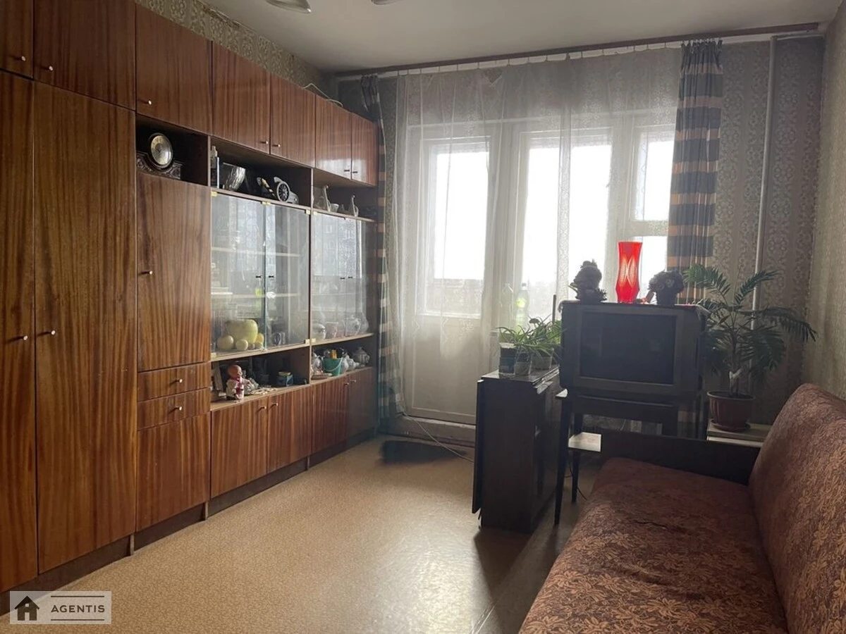 Apartment for rent. 1 room, 40 m², 13 floor/13 floors. 4, Akademika Zabolotnoho vul., Kyiv. 