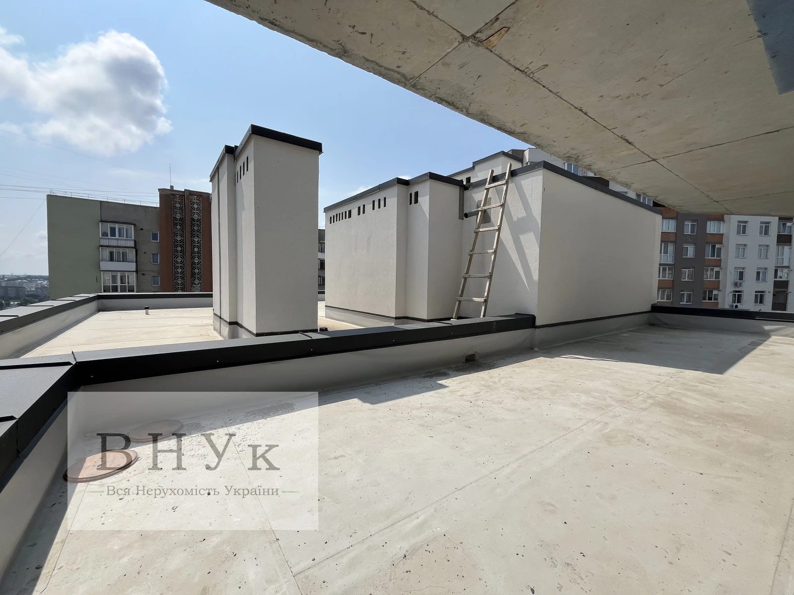 Продаж квартири 3 кімнати, 70 m², 7 пов./10 поверхів. Смакули вул., Тернопіль. 