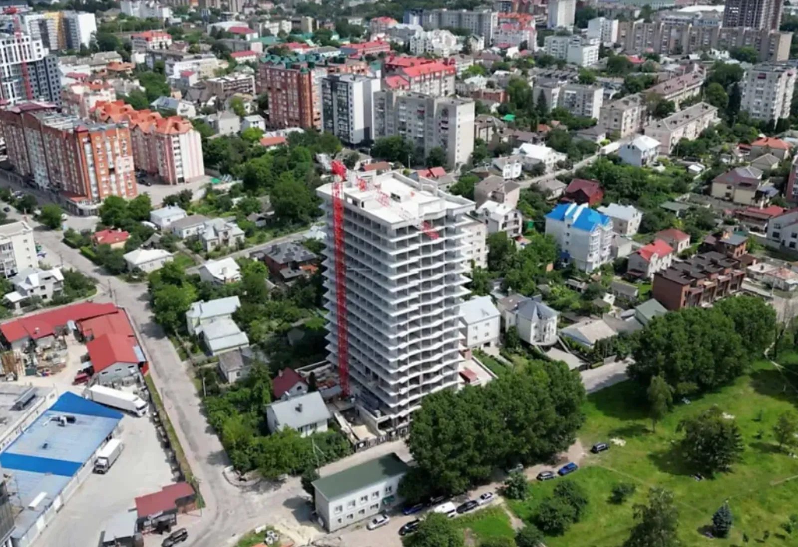 Apartments for sale. 3 rooms, 98 m², 8th floor/16 floors. Novyy svet, Ternopil. 