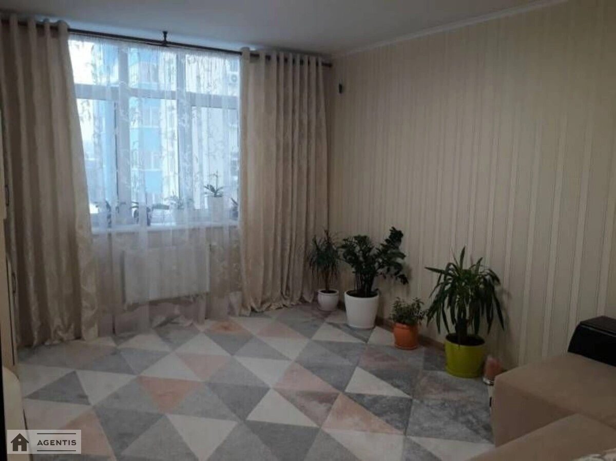 Apartment for rent. 1 room, 43 m², 7th floor/25 floors. Voskresenska, Kyiv. 