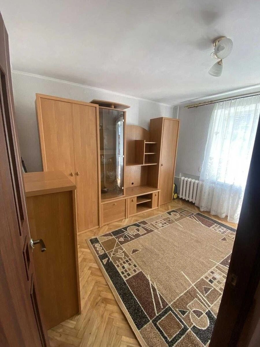 Apartment for rent. 1 room, 33 m², 5th floor/9 floors. 12, Predslavynska 12, Kyiv. 