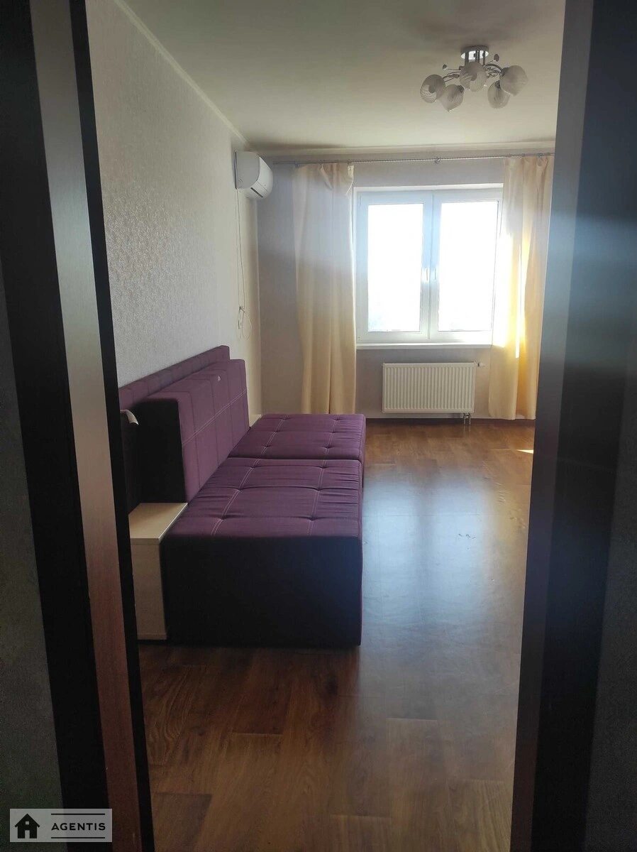 Apartment for rent. 1 room, 49 m², 16 floor/25 floors. Serhiya Danchenka vul., Kyiv. 