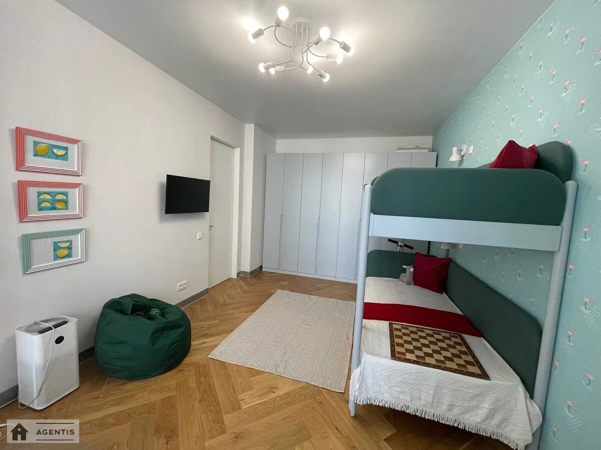 Здам квартиру. 3 rooms, 80 m², 4th floor/9 floors. 57, Предславинська 57, Київ. 