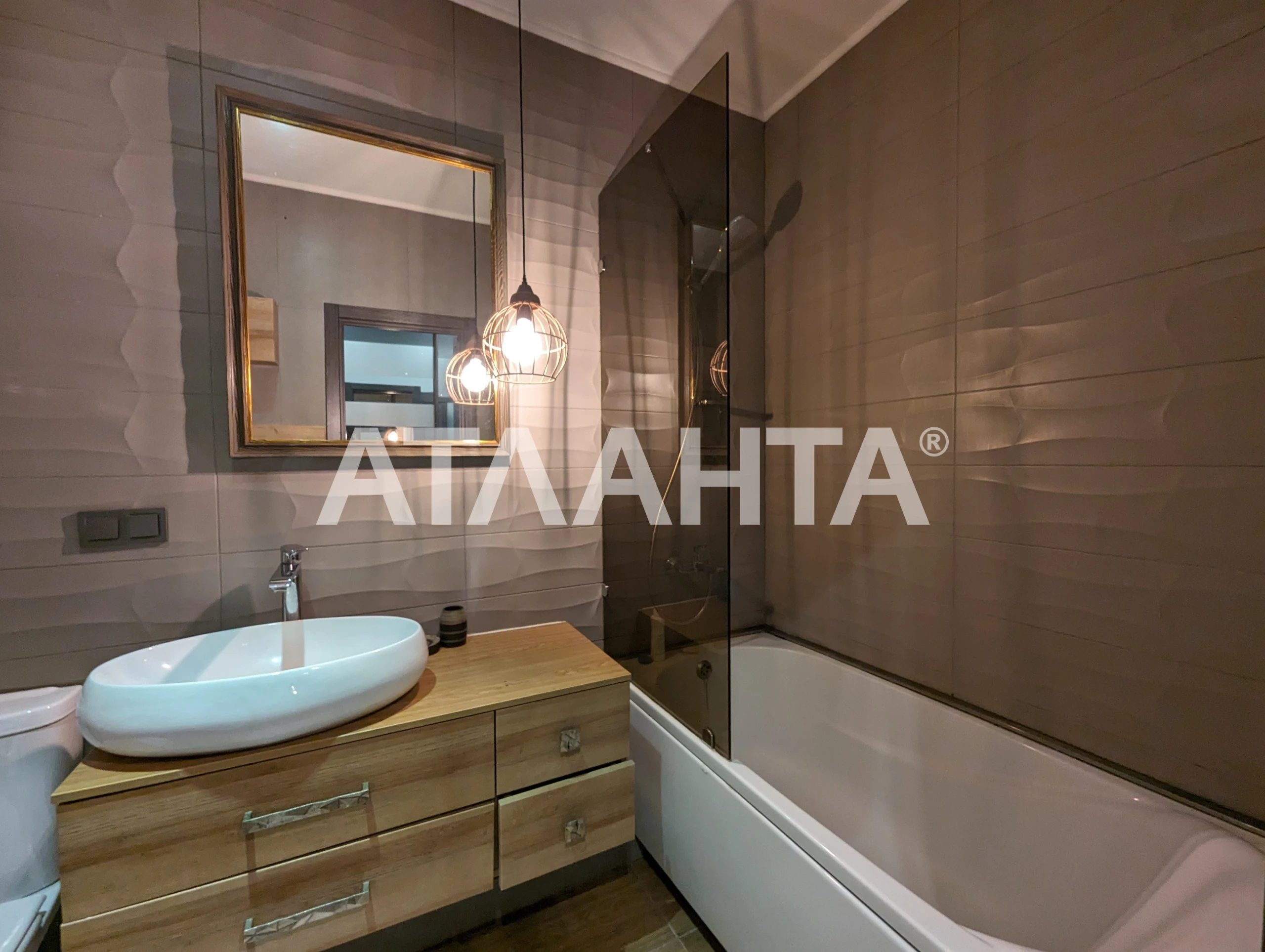 Apartments for sale. 1 room, 42 m², 11 floor/18 floors. 50, Protsenko, Odesa. 