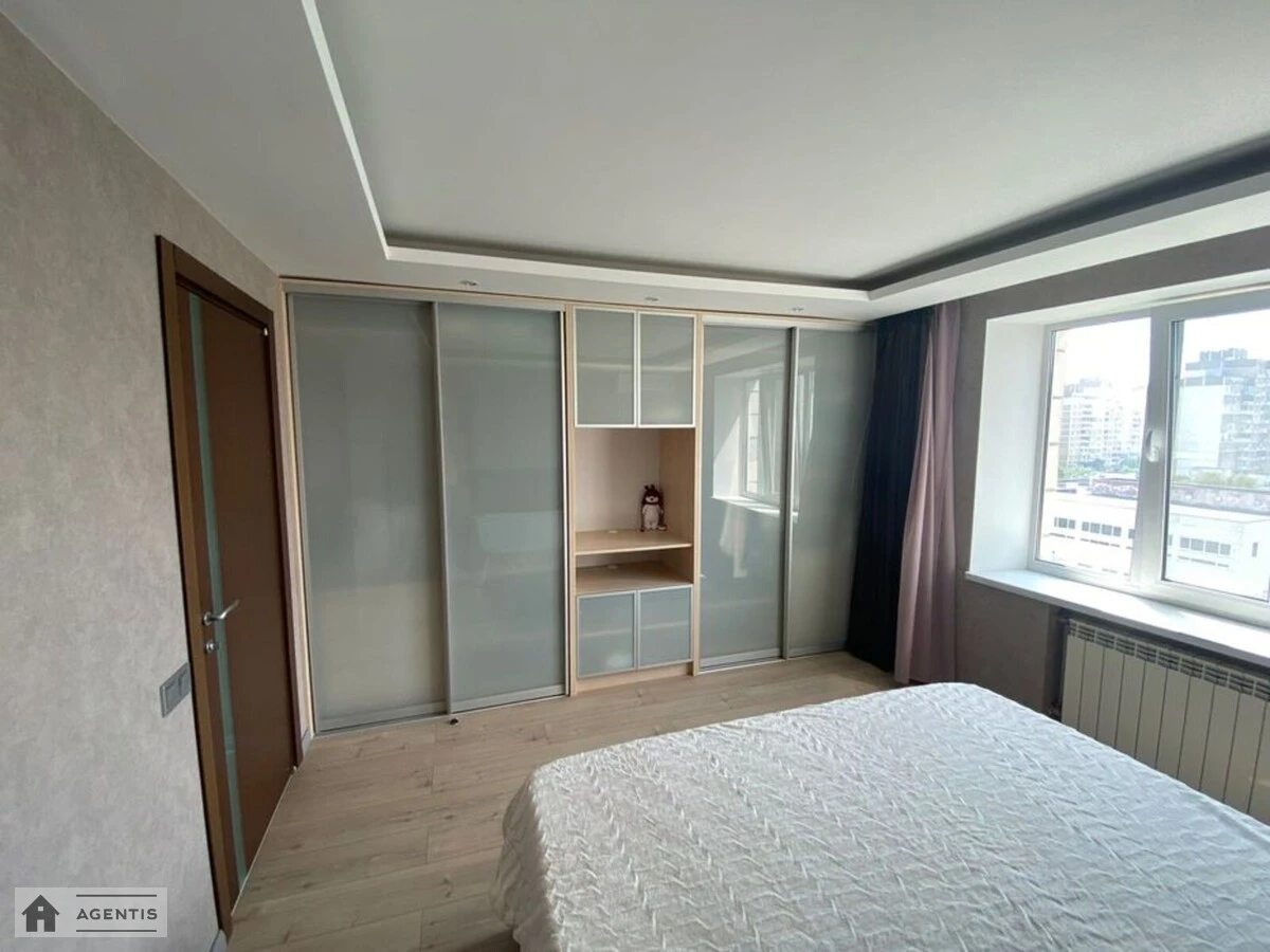 Здам квартиру. 3 rooms, 86 m², 9th floor/10 floors. 5, Драгоманова 5, Київ. 