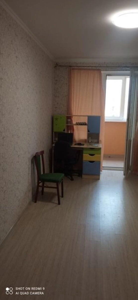 Apartment for rent. 3 rooms, 80 m², 1st floor/18 floors. Serhiya Danchenka vul., Kyiv. 