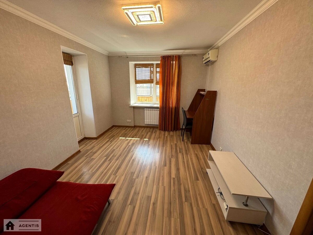 Apartment for rent. 2 rooms, 54 m², 11 floor/16 floors. 62, Beresteyskyy prosp. Peremohy, Kyiv. 