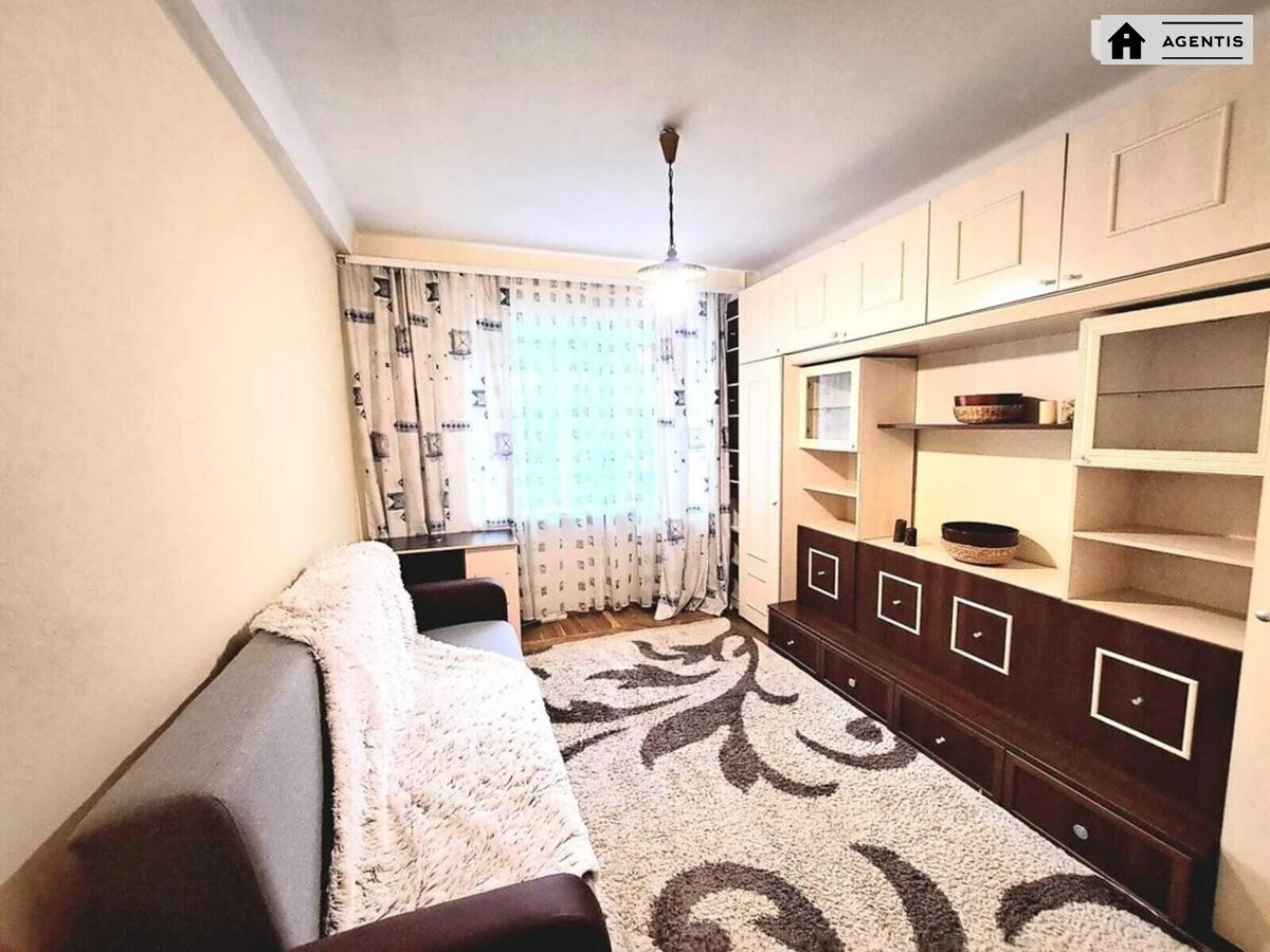 Apartment for rent. 3 rooms, 64 m², 2nd floor/9 floors. 9, Vasylkivska 9, Kyiv. 