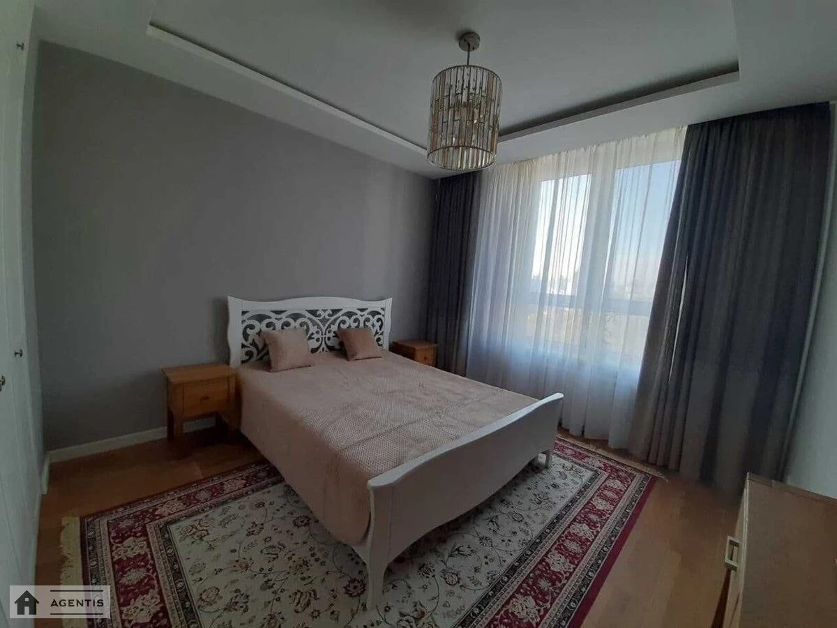 Apartment for rent. 3 rooms, 84 m², 21 floor/24 floors. 45, Vyshgorodska 45, Kyiv. 