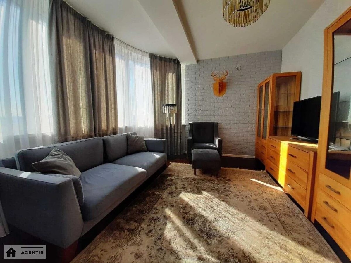 Apartment for rent. 3 rooms, 84 m², 21 floor/24 floors. 45, Vyshgorodska 45, Kyiv. 