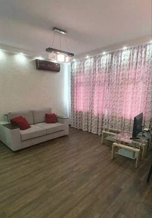 Сдам квартиру. 1 room, 47 m², 22 floor/25 floors. 4, Авіаконструктора Ігоря Сікорського вул., Киев. 