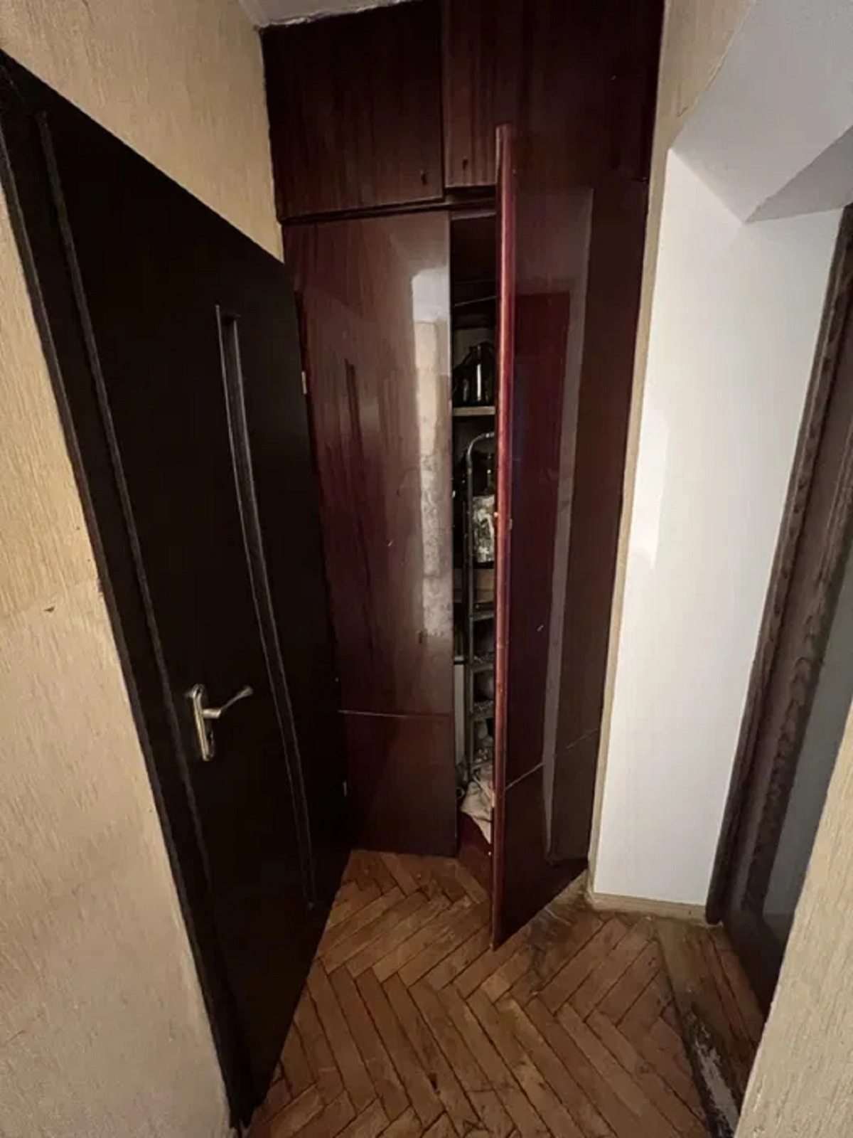 Продаж квартири. 2 rooms, 45 m², 2nd floor/5 floors. 6, Ивана и Юрия Лип ул. (Гайдара), Одеса. 