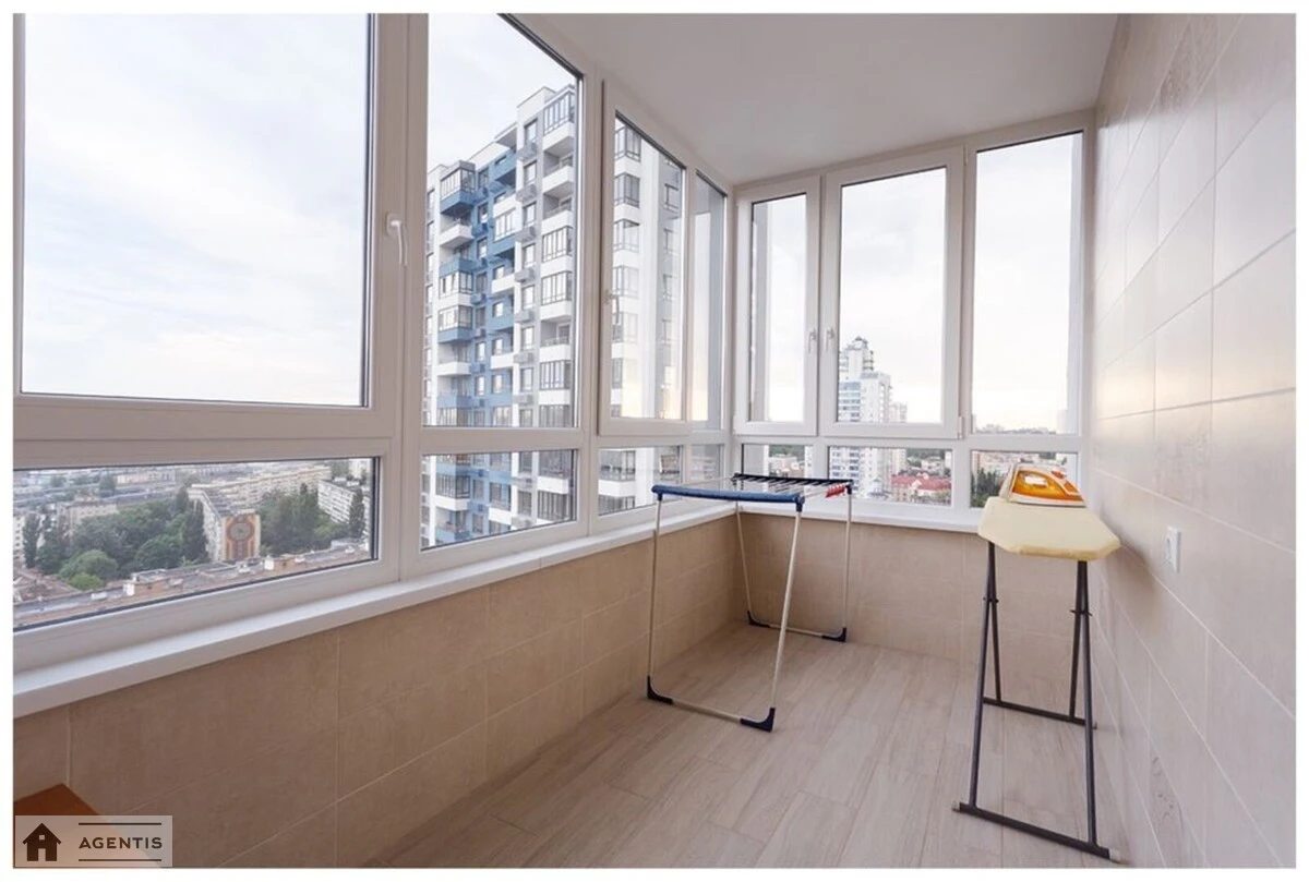 Apartment for rent. 1 room, 47 m², 18 floor/24 floors. 1, Sholudenka 1, Kyiv. 