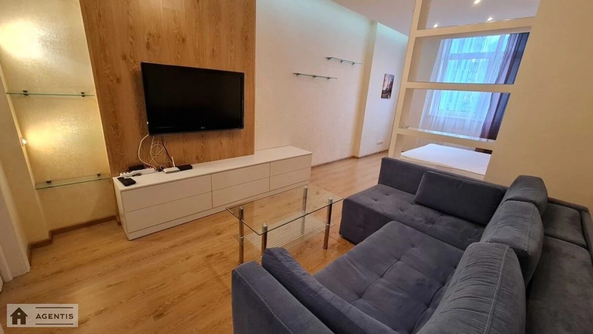 Apartment for rent. 1 room, 56 m², 16 floor/24 floors. 7, Bohdanivskyy prov., Kyiv. 