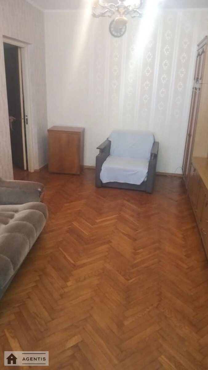 Apartment for rent. 1 room, 38 m², 5th floor/16 floors. Stepana Oliynyka vul., Kyiv. 