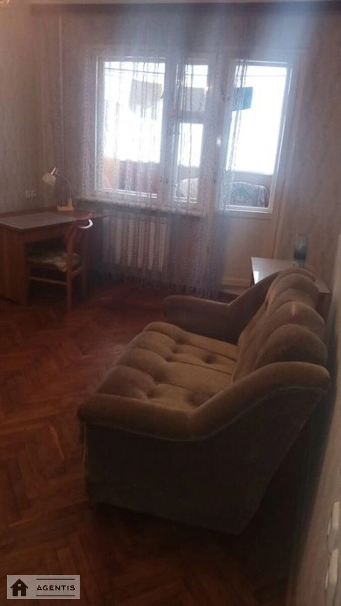 Apartment for rent. 1 room, 38 m², 5th floor/16 floors. Stepana Oliynyka vul., Kyiv. 