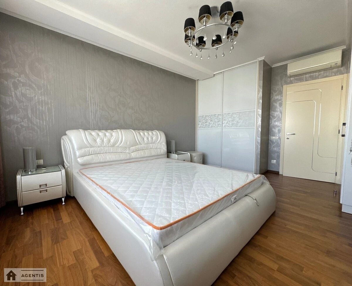 Apartment for rent. 2 rooms, 120 m², 15 floor/25 floors. Zhylyanska, Kyiv. 