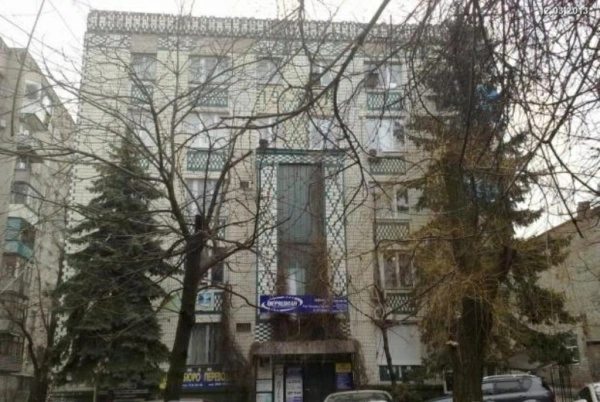 Office for sale. 5 rooms, 87 m², 2nd floor/5 floors. Artema, Dnipro. 