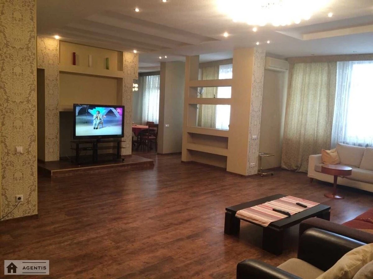 Сдам квартиру. 4 rooms, 200 m², 13 floor/24 floors. 30, Леси Украинки 30, Киев. 