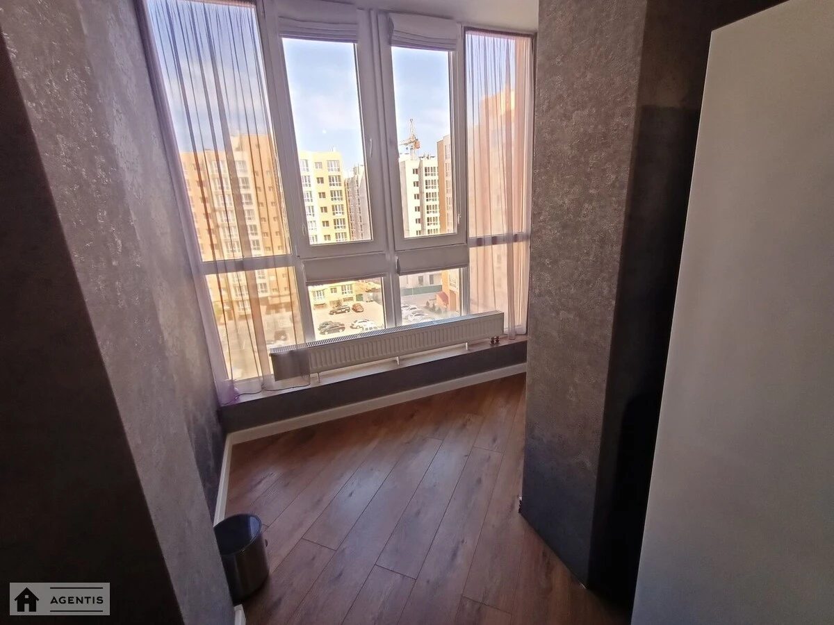 Apartment for rent. 1 room, 42 m², 7th floor/10 floors. 26, Heroyiv Nebesnoyi Sotni prosp., Sofiyivska Borshchahivka. 