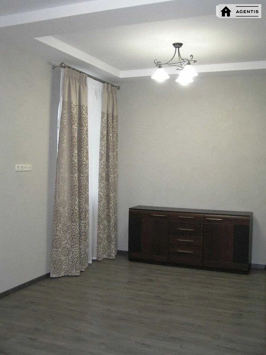 Здам квартиру. 5 rooms, 258 m², 3rd floor/4 floors. 42, Воздвиженська 42, Київ. 
