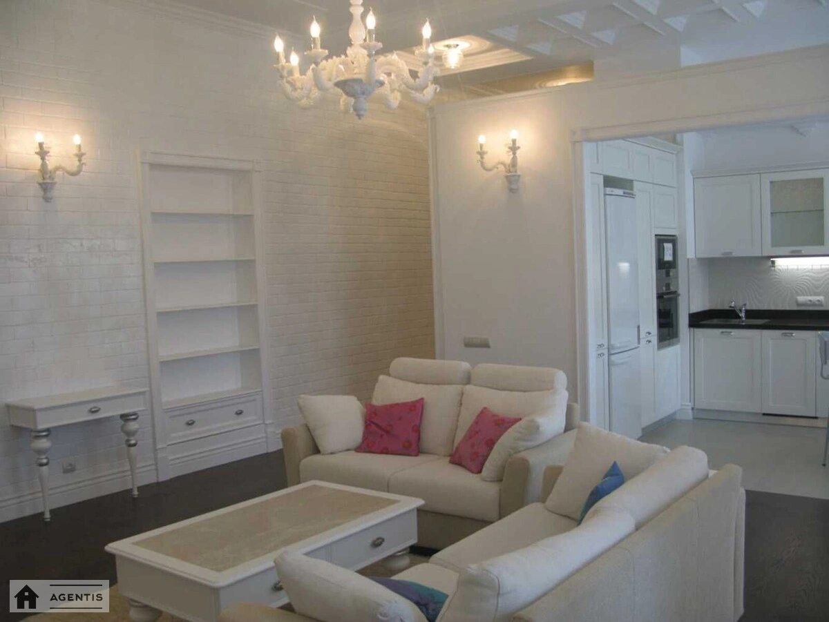 Apartment for rent. 2 rooms, 74 m², 5th floor/5 floors. 16, Tarasivska 16, Kyiv. 