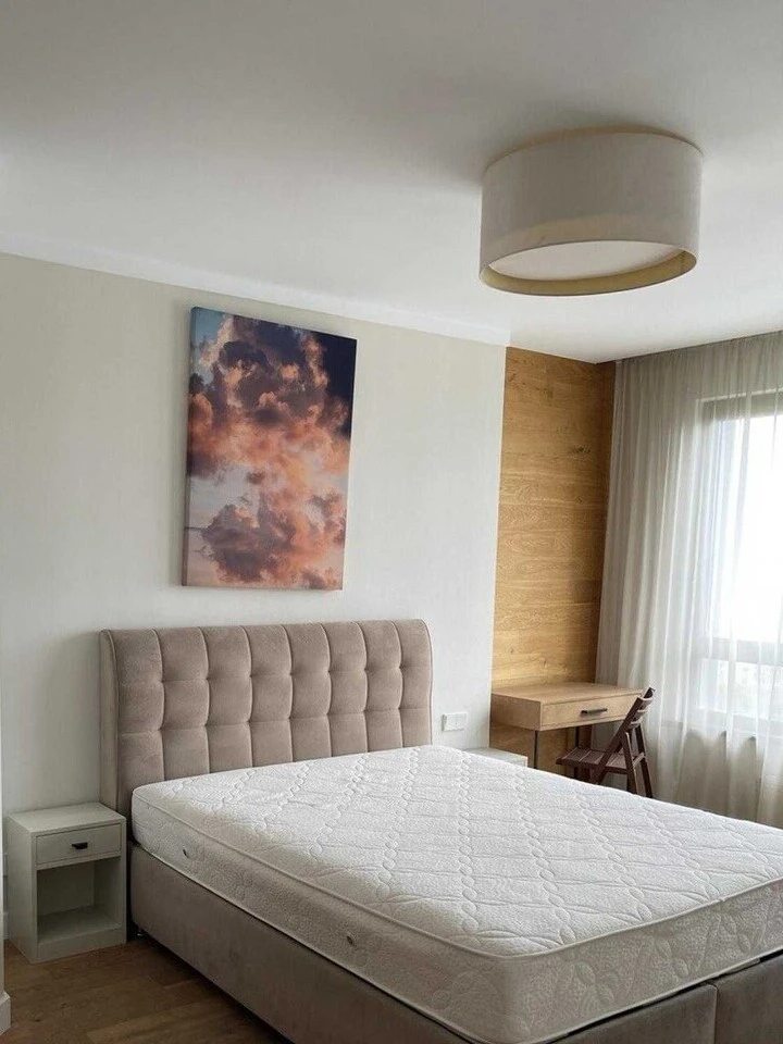 Apartment for rent. 2 rooms, 100 m², 14 floor/22 floors. Golosiyivskiy, Kyiv. 