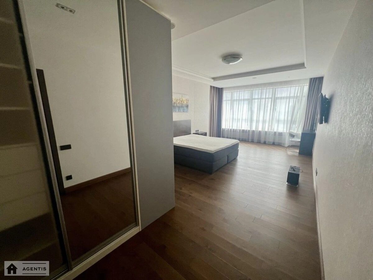 Apartment for rent. 2 rooms, 130 m², 22 floor/38 floors. 7, Klovskiy 7, Kyiv. 
