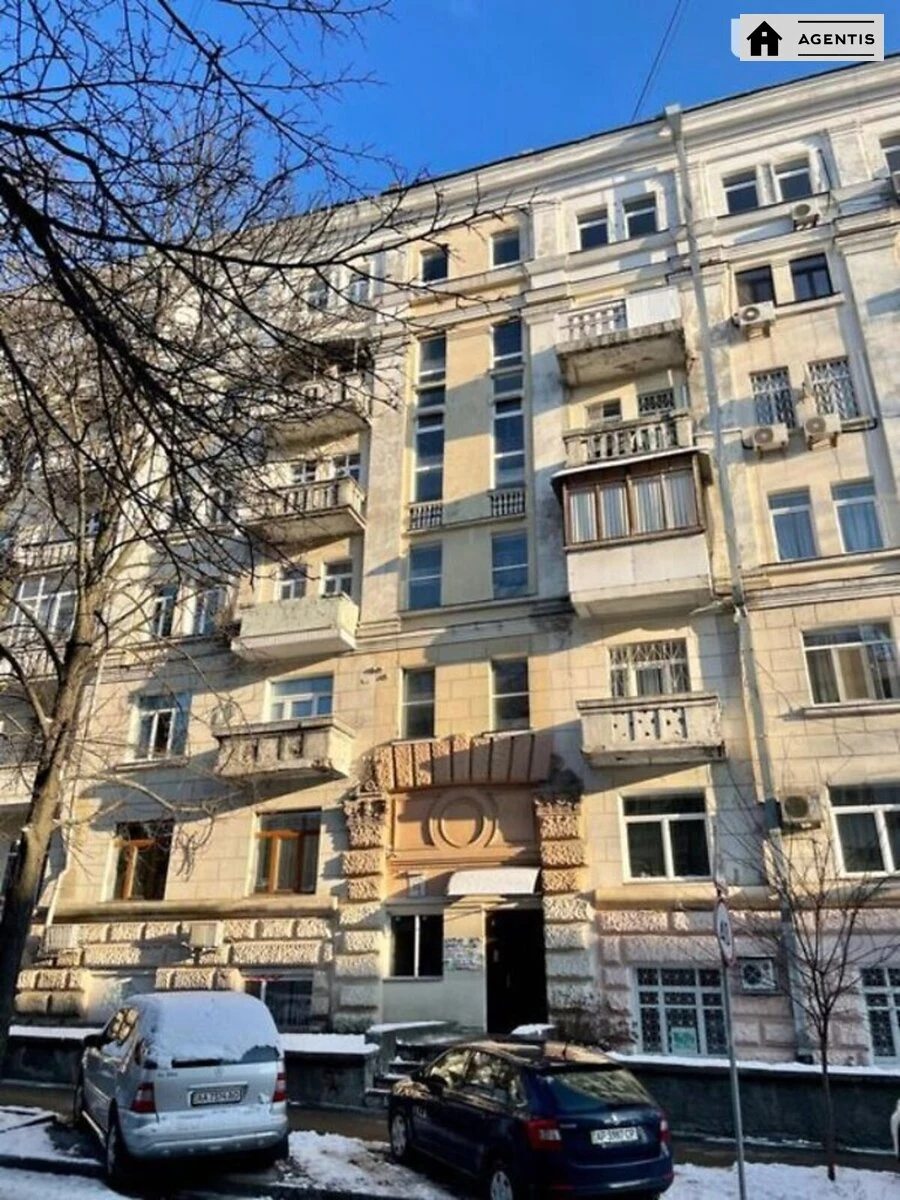 Сдам квартиру. 2 rooms, 80 m², 6th floor/6 floors. 10, Обсерваторная 10, Киев. 
