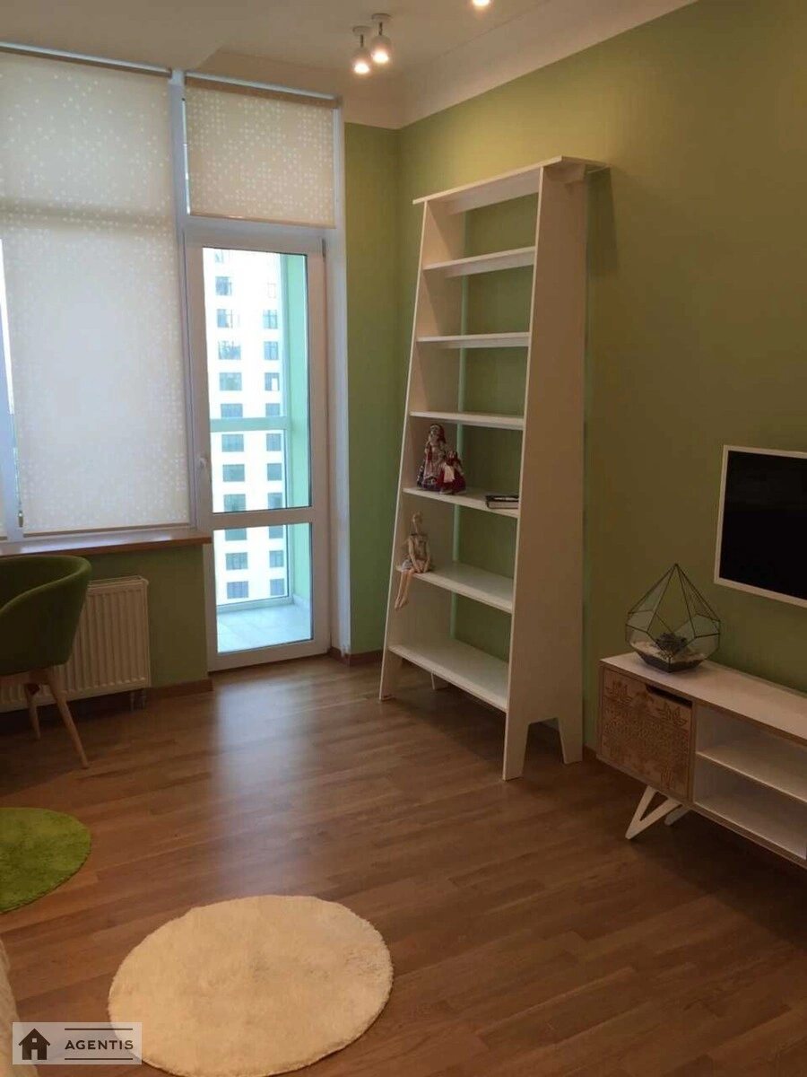Apartment for rent. 3 rooms, 115 m², 9th floor/22 floors. Andriya Verkhohlyada vul. Mykhayla Drahomirova, Kyiv. 