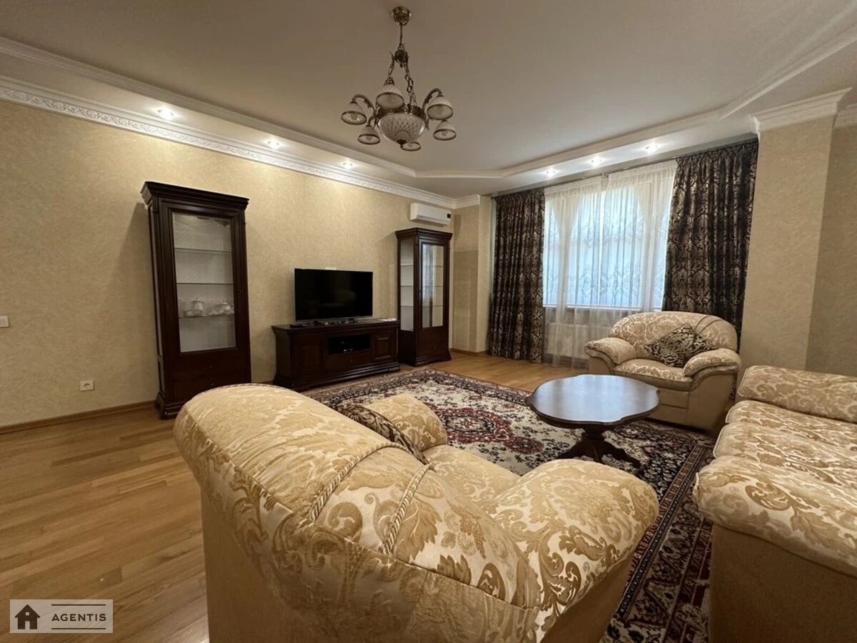 Здам квартиру. 3 rooms, 160 m², 3rd floor/6 floors. 5, Спаська 5, Київ. 
