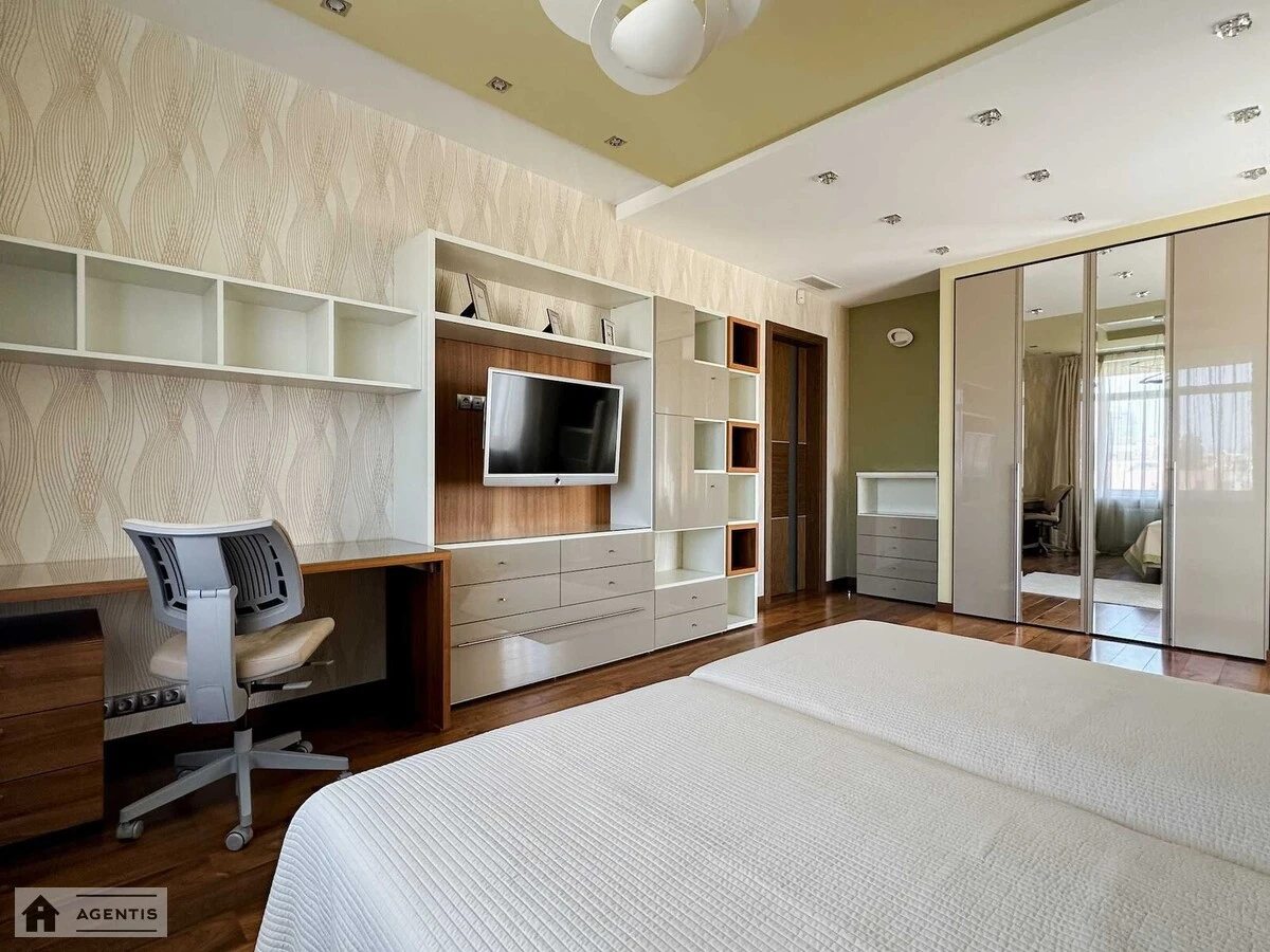 Apartment for rent. 5 rooms, 183 m², 6th floor/12 floors. 3, Kruglouniversytetska 3, Kyiv. 