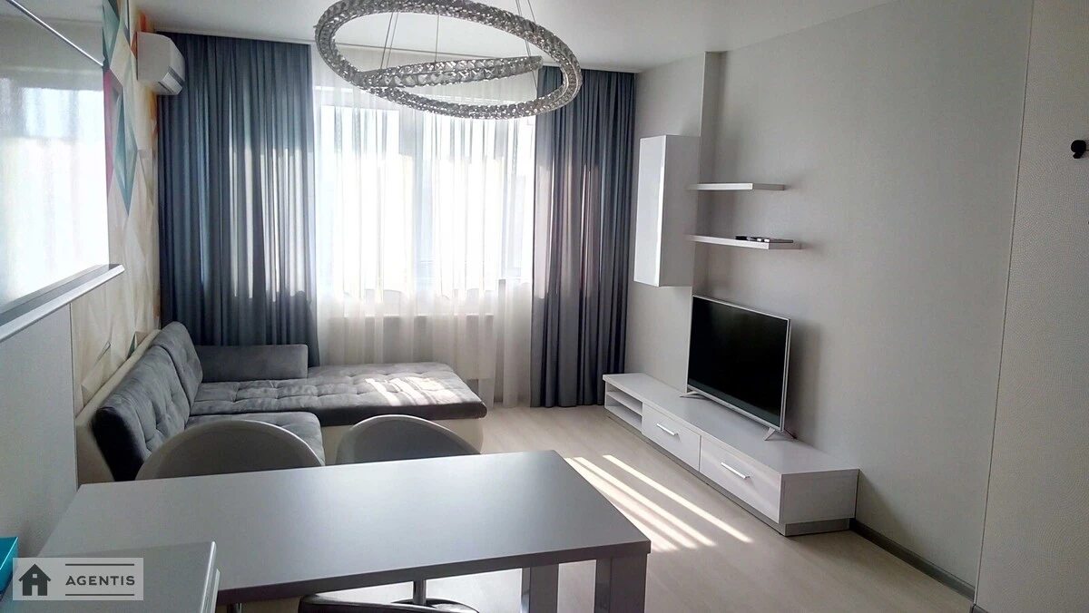 Apartment for rent. 2 rooms, 60 m², 7th floor/27 floors. 26, Obolonskiy 26, Kyiv. 