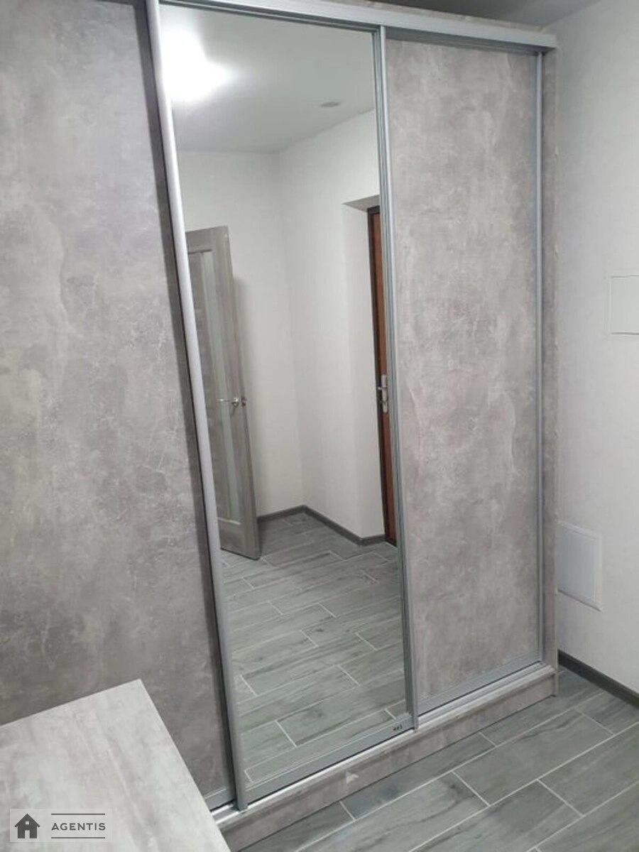 Apartment for rent. 1 room, 38 m², 16 floor/25 floors. Lisova , Novoselky. 