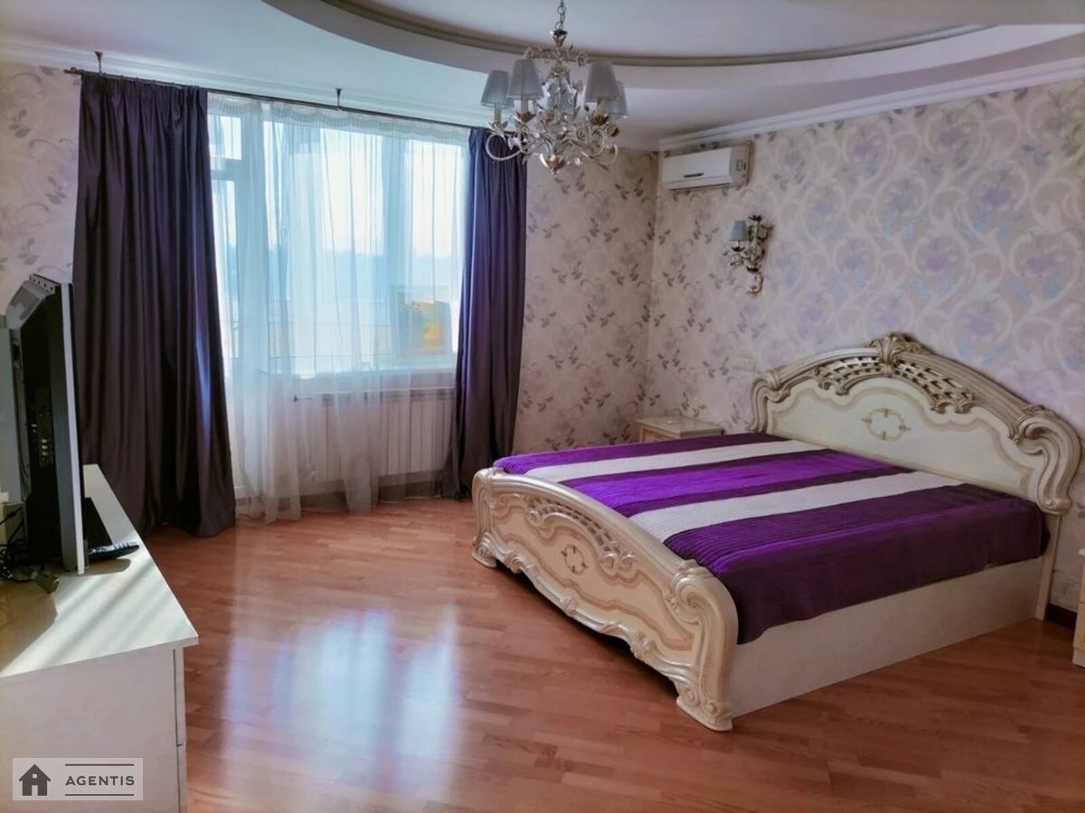 Сдам квартиру. 4 rooms, 134 m², 18 floor/25 floors. 23, Днепровская набережная 23, Киев. 