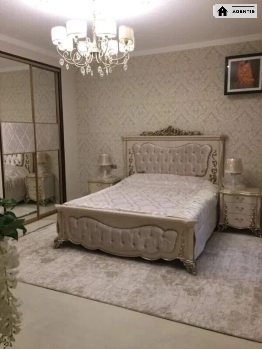 Apartment for rent. 3 rooms, 130 m², 4th floor/7 floors. 27, Shota Rustaveli vul., Kyiv. 