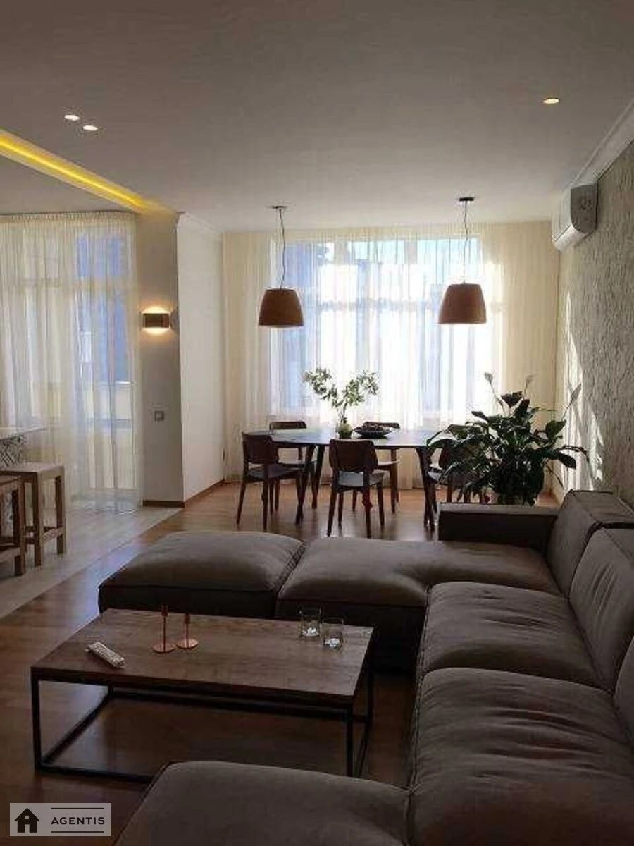 Apartment for rent. 3 rooms, 114 m², 9th floor/20 floors. 16, Andriya Verkhohlyada vul. Mykhayla Drahomirova, Kyiv. 