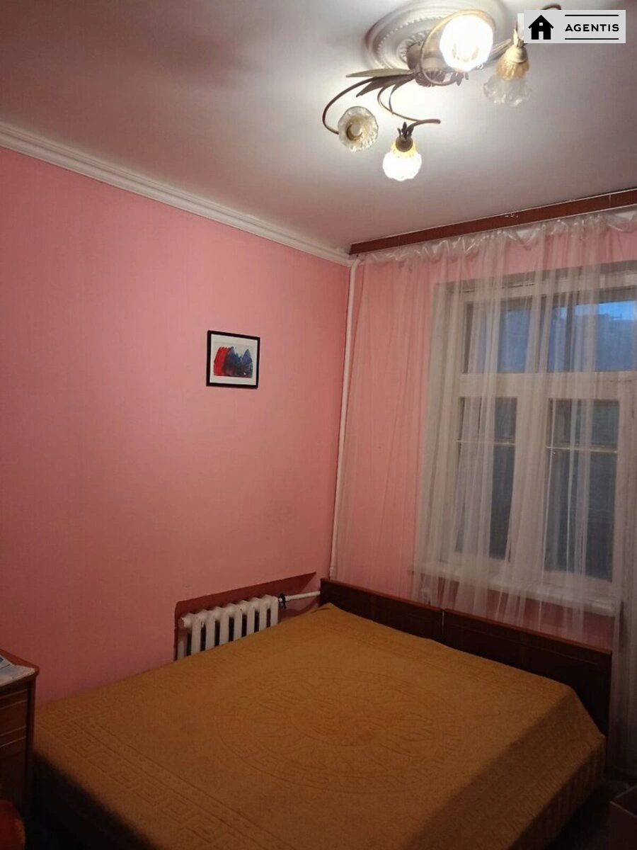 Здам квартиру. 1 room, 39 m², 2nd floor/5 floors. 56, Межигірська 56, Київ. 