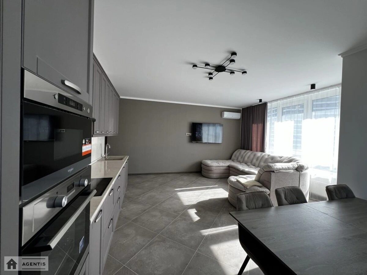 Apartment for rent. 3 rooms, 97 m², 7th floor/26 floors. Dniprovska embankment, Kyiv. 