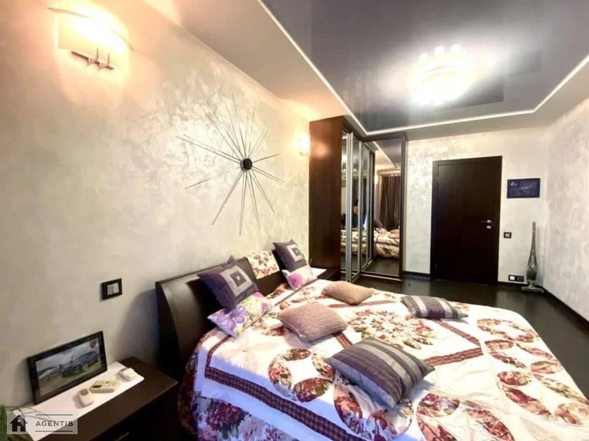 Apartment for rent. 5 rooms, 180 m², 2nd floor/18 floors. Vuzivska, Kyiv. 